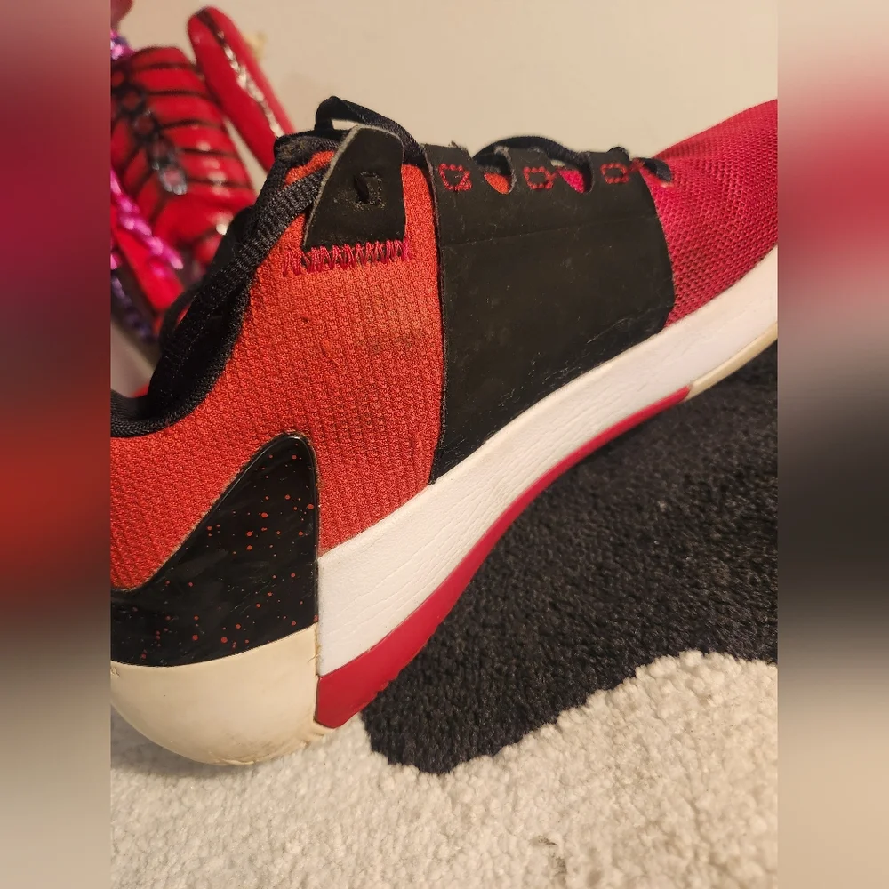 Jordan Zoom Zero Gravity Men’s Basketball Sneakers 🏀 - Picture 7 of 8